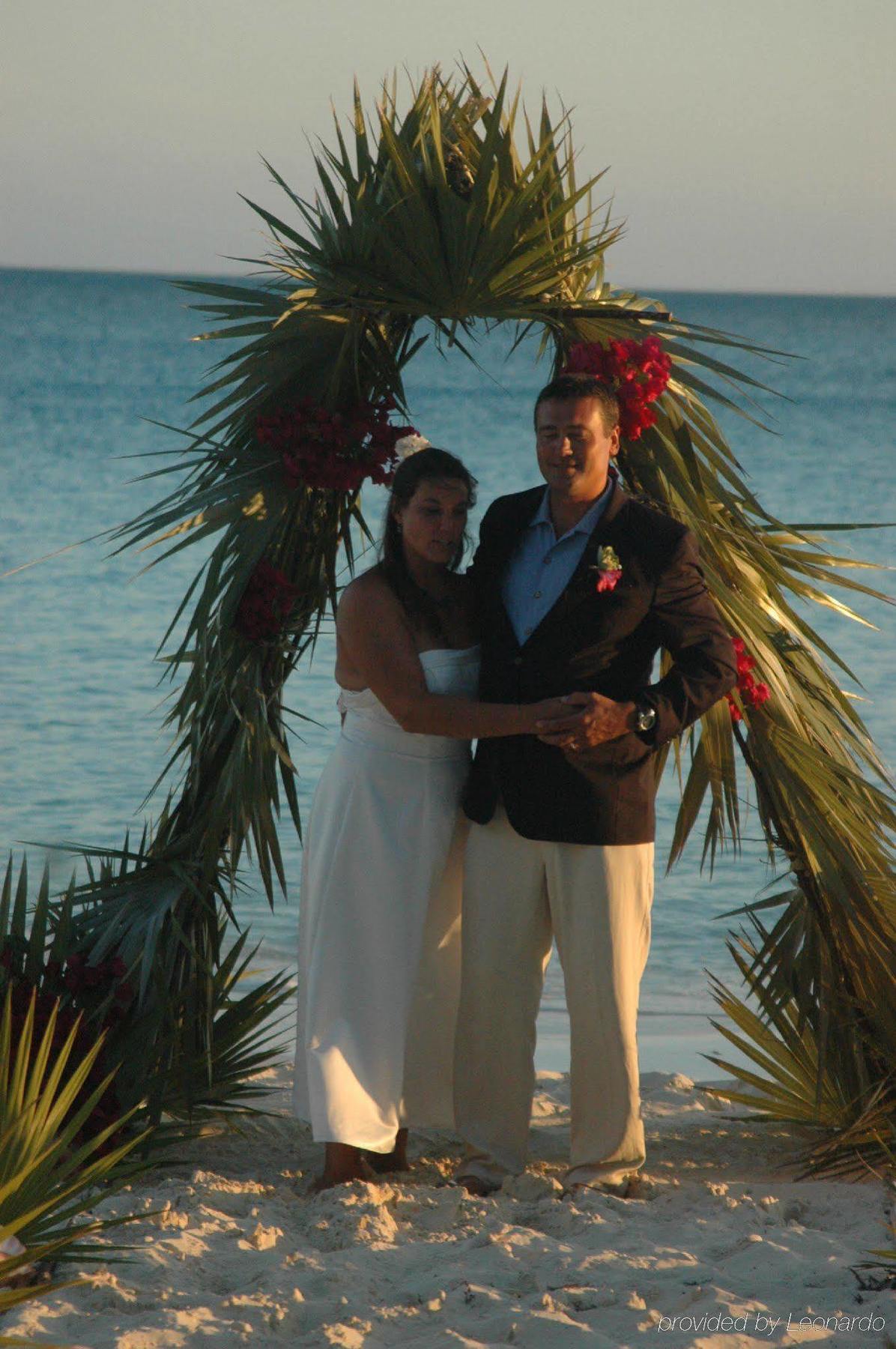 Pigeon Cay Beach Club Arthur's Town Екстер'єр фото