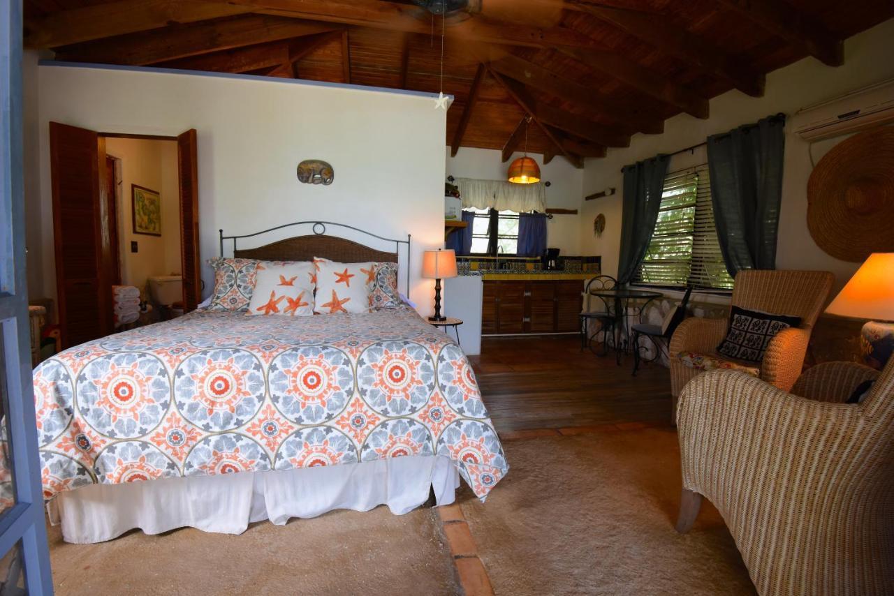 Pigeon Cay Beach Club Arthur's Town Екстер'єр фото